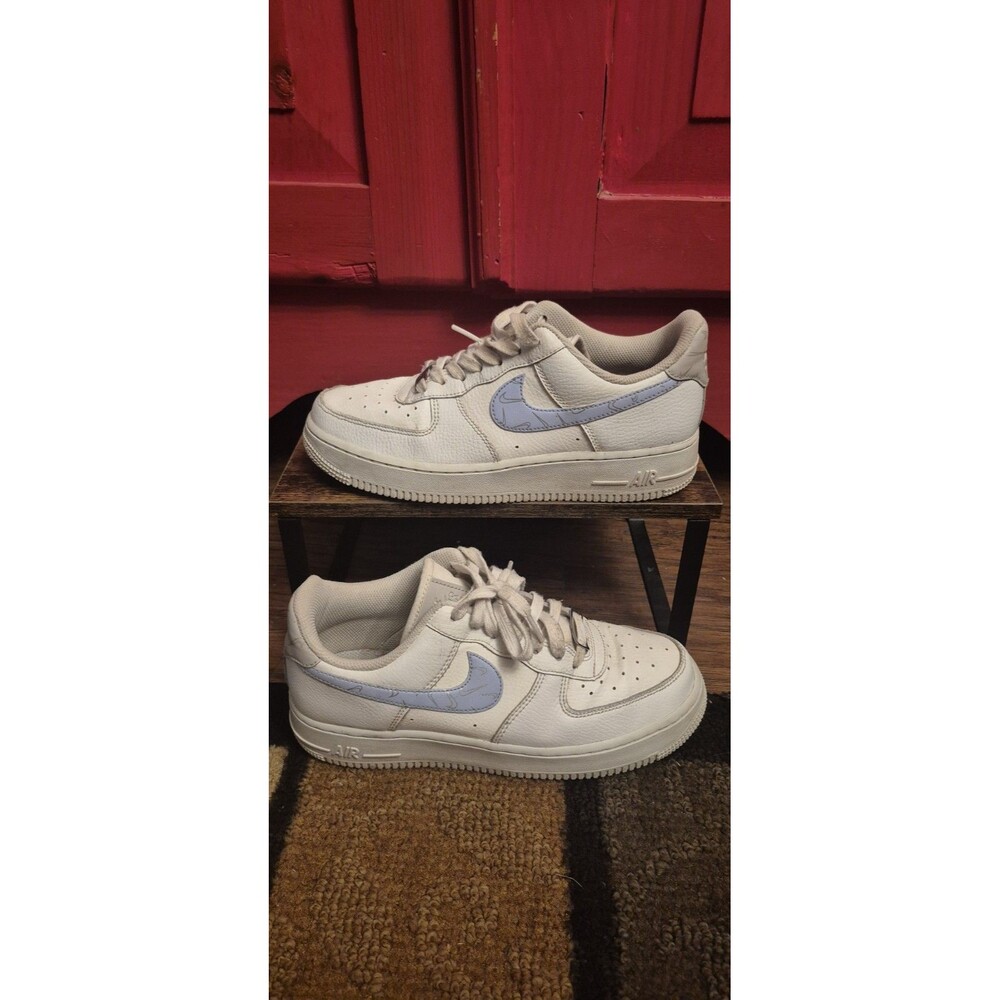 Nike Size 8 Air Force 1 '07 Reflective Mini Swoosh White Blue Lightly Work EUC